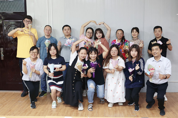 共話七夕節(jié) 牢記家國情 ——公司第一、二、三黨支部開展聯(lián)學(xué)聯(lián)建主題黨日活動